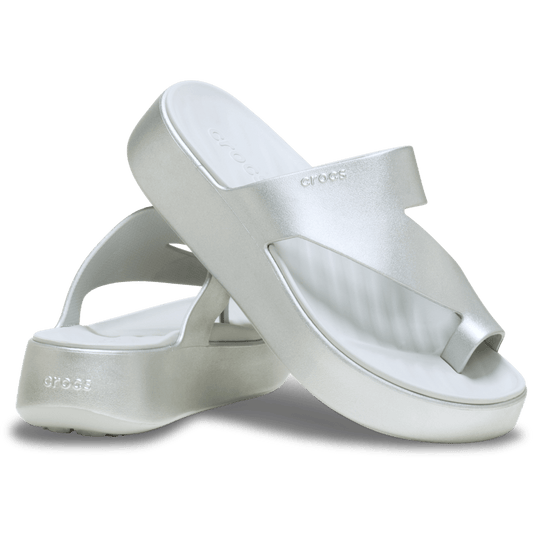 Getaway Metallic Platform Toe Loop | Crocs Women