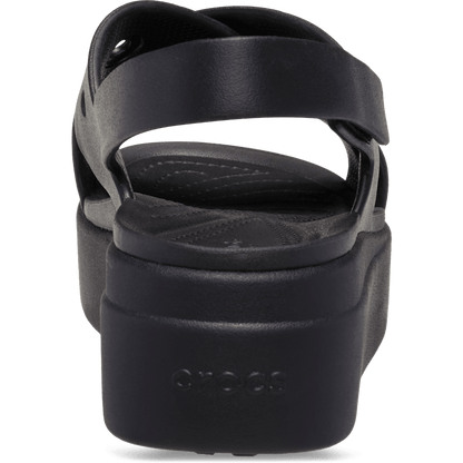 Brooklyn 4U Cross Strap Sandal | Crocs Women